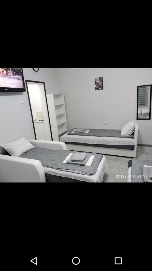 Apartmani Pinokio Ni المظهر الخارجي الصورة