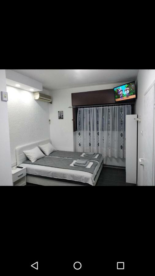 Apartmani Pinokio Ni المظهر الخارجي الصورة
